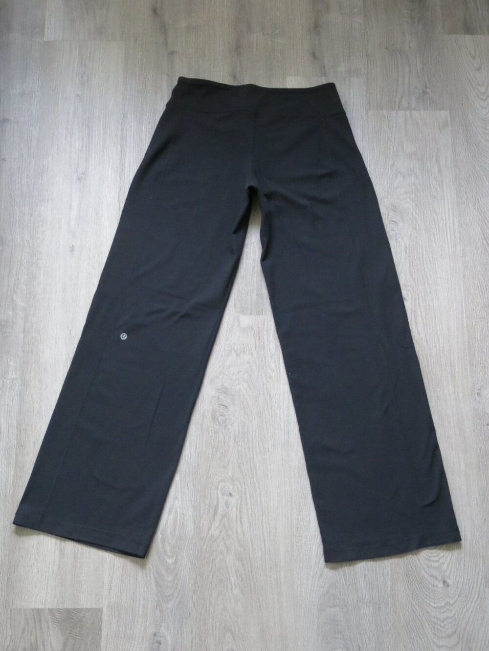 Lululemon Athletica Flared Leg Printed Waistband Vintage Y2K Groove Pants